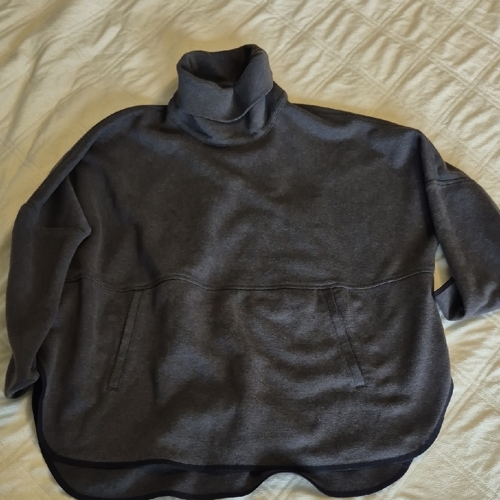 The North Face Charcoal Pullover